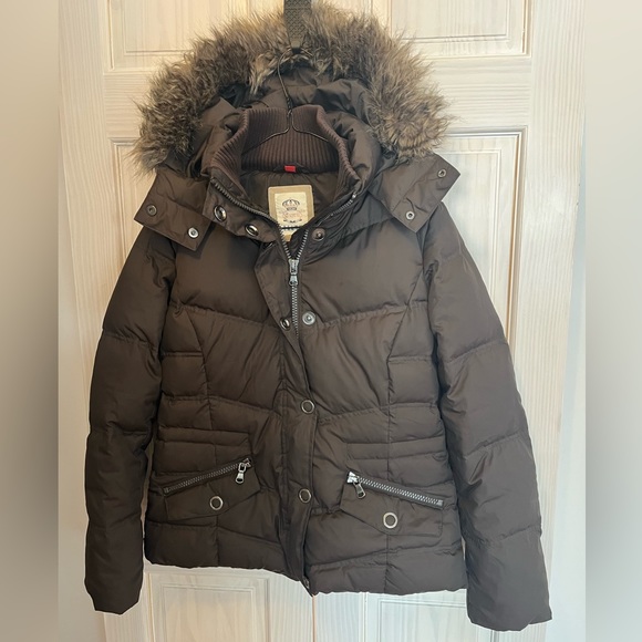 GUC ESPRIT Brown Puffer Coat, Sz L, with removable Faux-Fur Hood - Picture 3 of 9